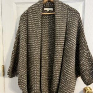 Brown Cozy Sweater/Shrug Size Medium